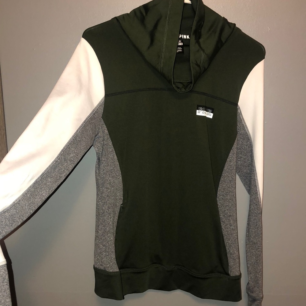 Long sleeve top